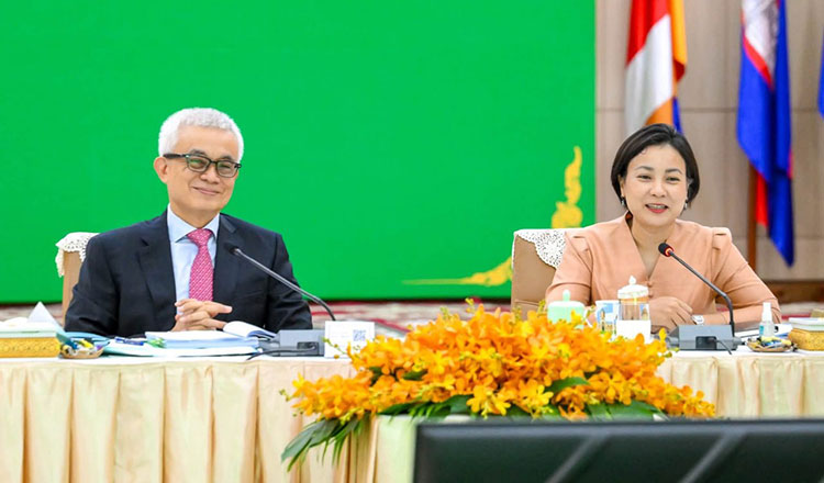 Cambodia moves to mitigate economic, financial stability risks